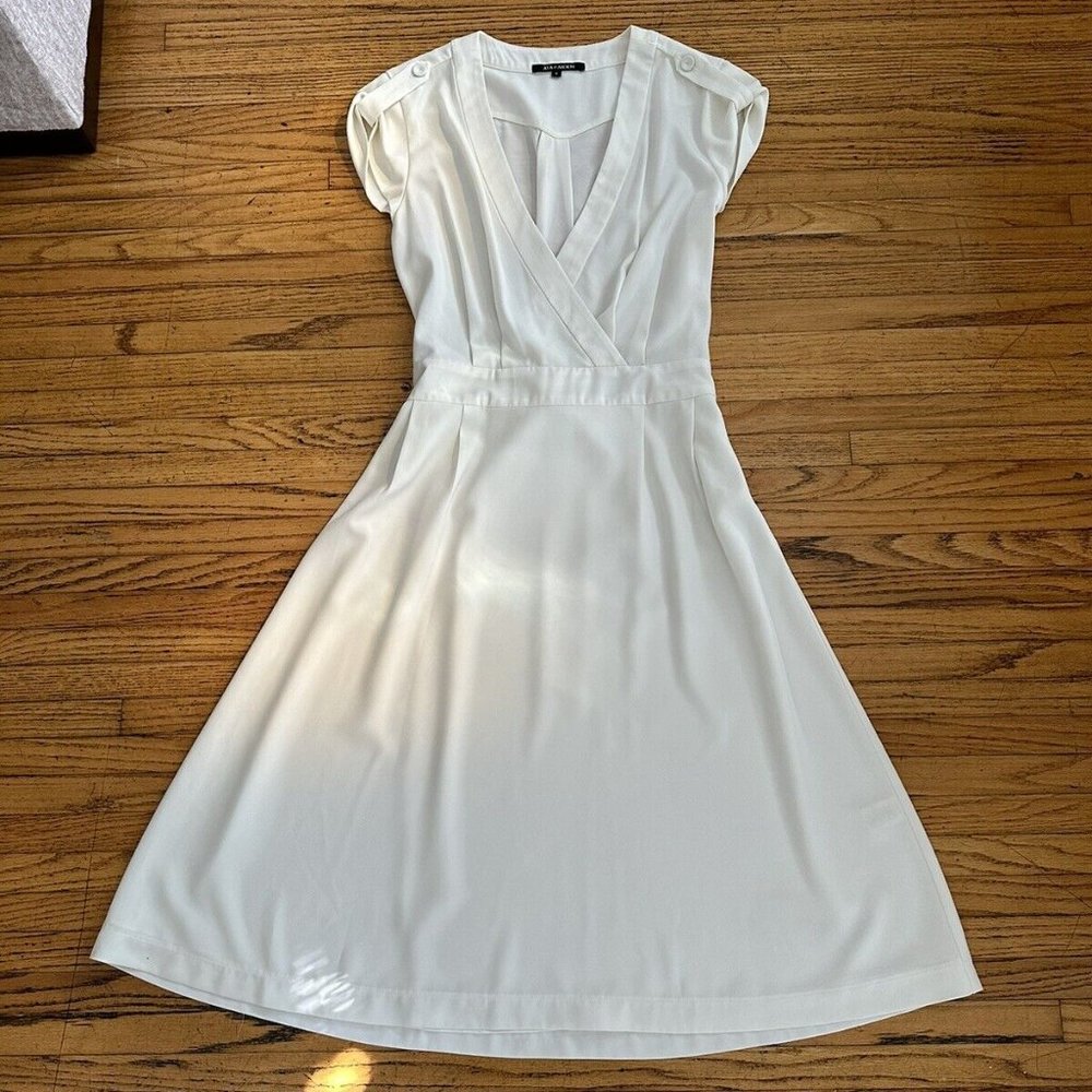 AVA & AIDEN White Wrap Dress - US Size 6 ($110)